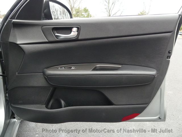 2017 Kia Optima Hybrid Automatic - 22706804 - 16