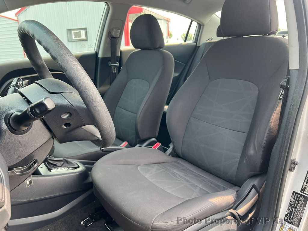 2017 Kia Rio LX Automatic - 22857767 - 13
