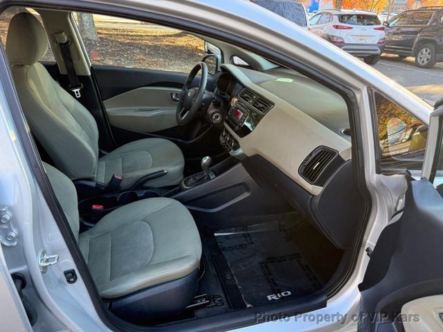 2017 Kia Rio LX Automatic - 22944794 - 8