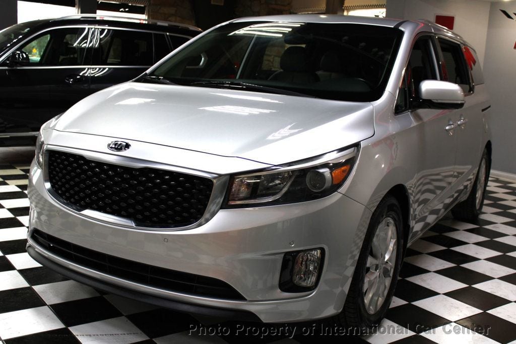 2017 Kia Sedona EX FWD - 22773483 - 1