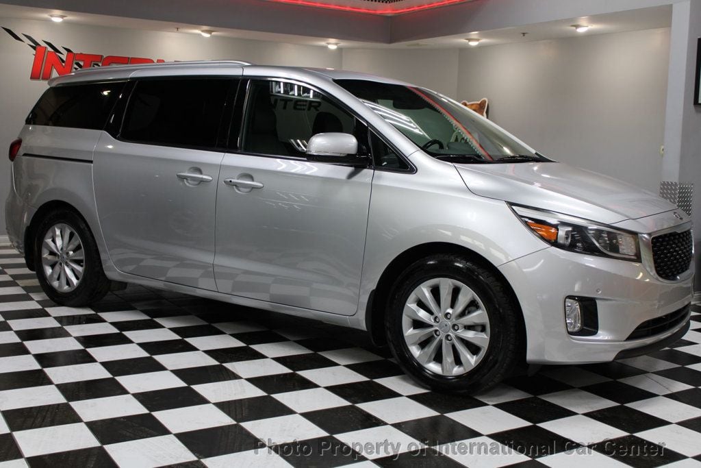 2017 Kia Sedona EX FWD - 22773483 - 4