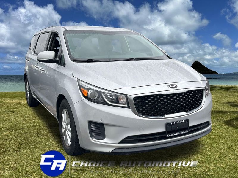2017 Kia Sedona LX FWD - 23011622 - 9