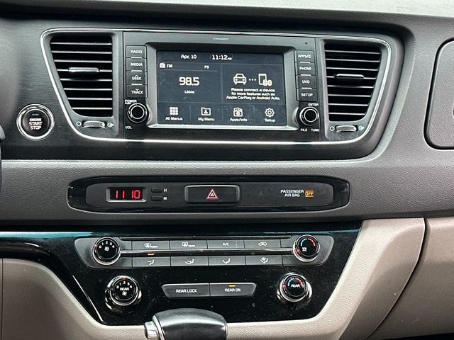 2017 Kia Sedona LX FWD - 23011622 - 15