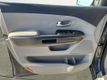 2017 Kia Sedona LX FWD - 22971674 - 11