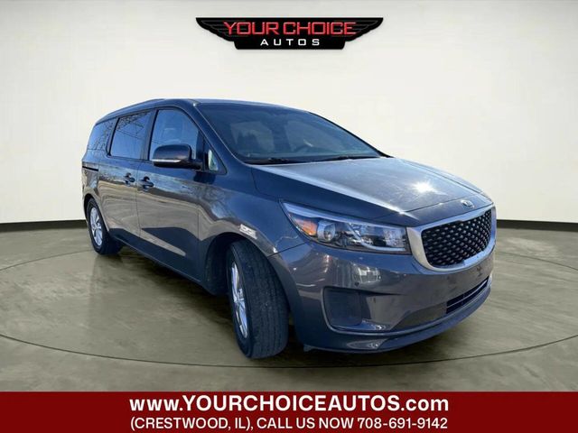 2017 Kia Sedona LX FWD - 22971674 - 6