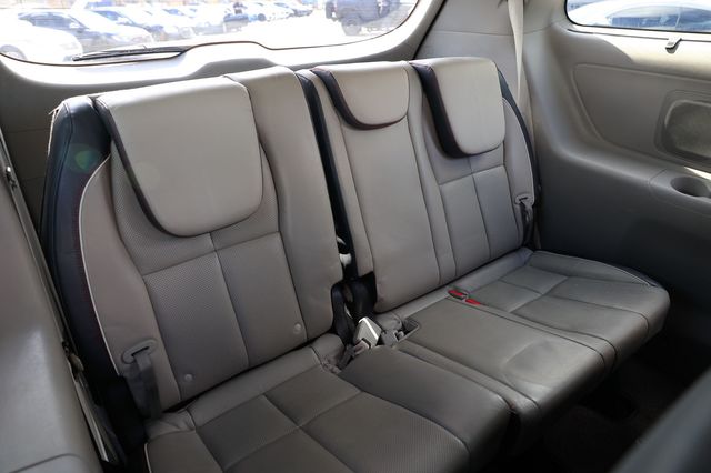 2017 Kia Sedona LX FWD - 22916281 - 23