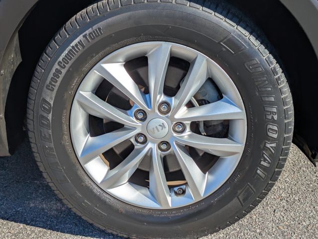 2017 Kia Sorento  - 22957070 - 10