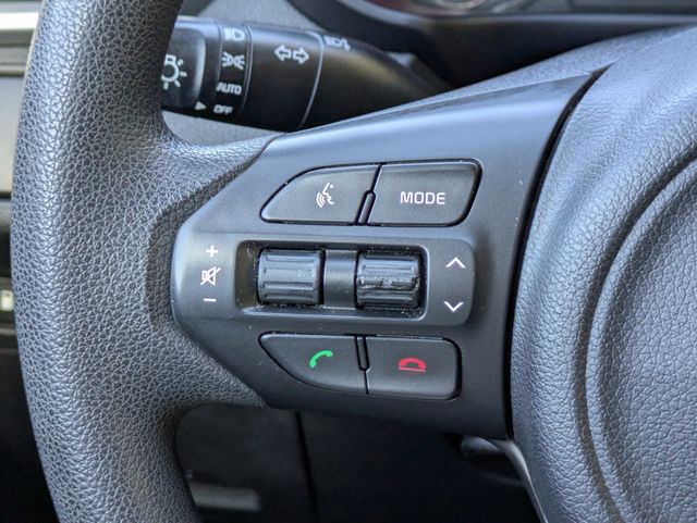 2017 Kia Sorento  - 22957070 - 24