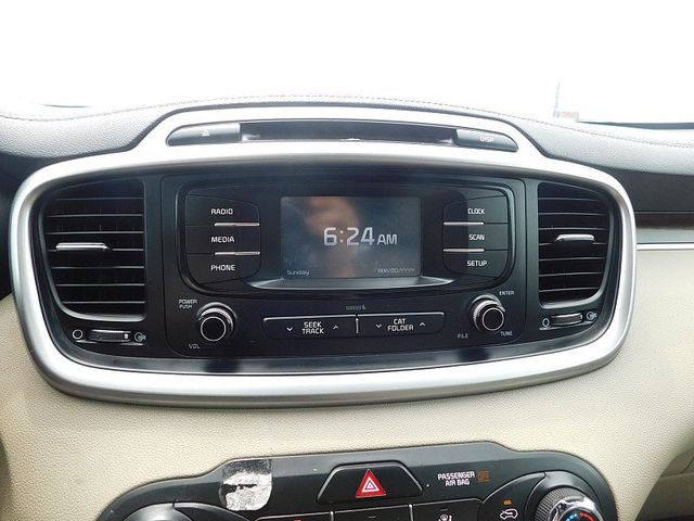 2017 Kia Sorento 4d SUV AWD LX - 22846709 - 11