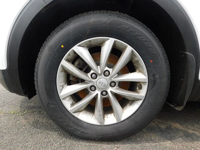 2017 Kia Sorento 4d SUV AWD LX - 22846709 - 18