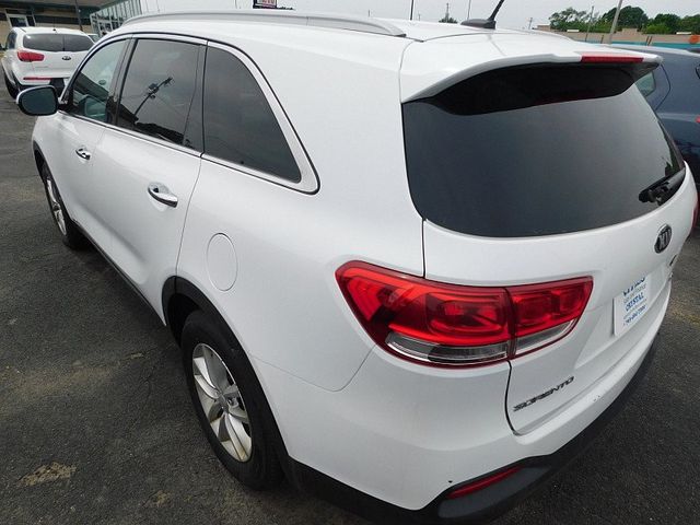 2017 Kia Sorento 4d SUV AWD LX - 22846709 - 3