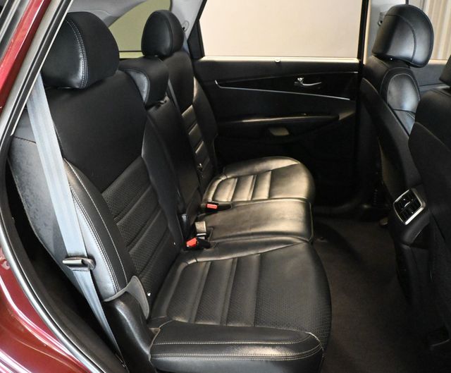 2017 Kia Sorento EX FWD - 23071021 - 17
