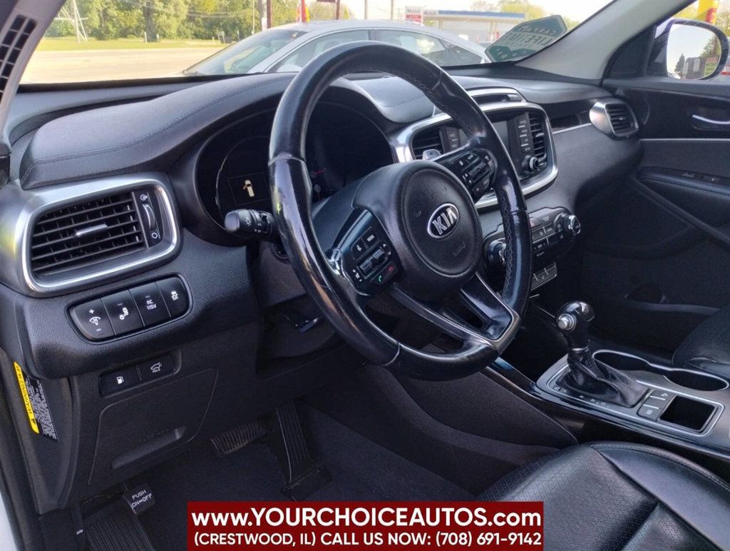 2017 Kia Sorento EX FWD - 22855349 - 15