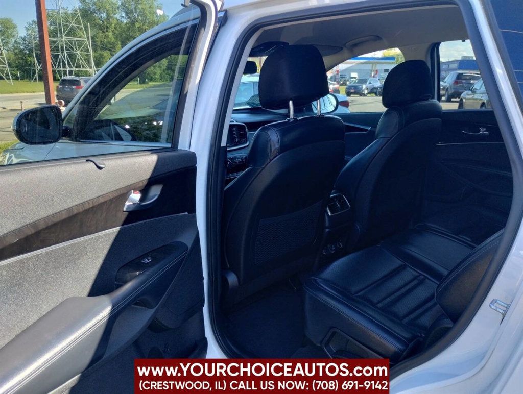 2017 Kia Sorento EX FWD - 22855349 - 17