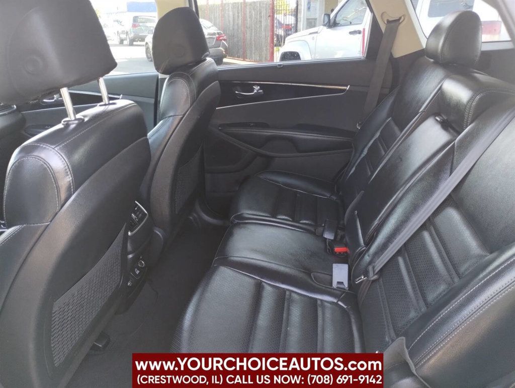 2017 Kia Sorento EX FWD - 22855349 - 18