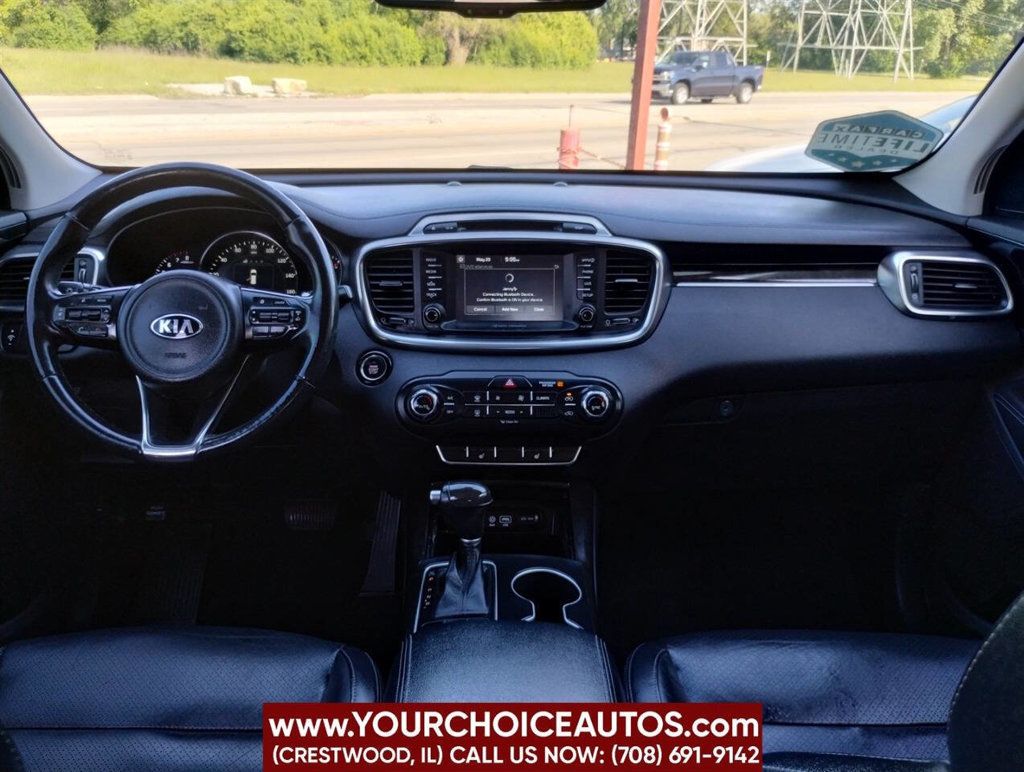 2017 Kia Sorento EX FWD - 22855349 - 38