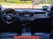 2017 Kia Sorento EX FWD - 22855349 - 38