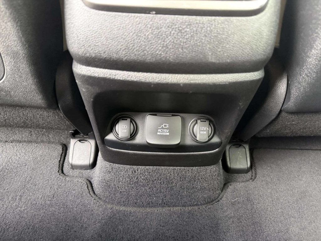 2017 Kia Sorento EX FWD - 22931355 - 17