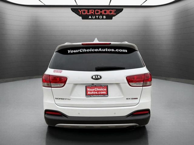 2017 Kia Sorento EX FWD - 22931355 - 5