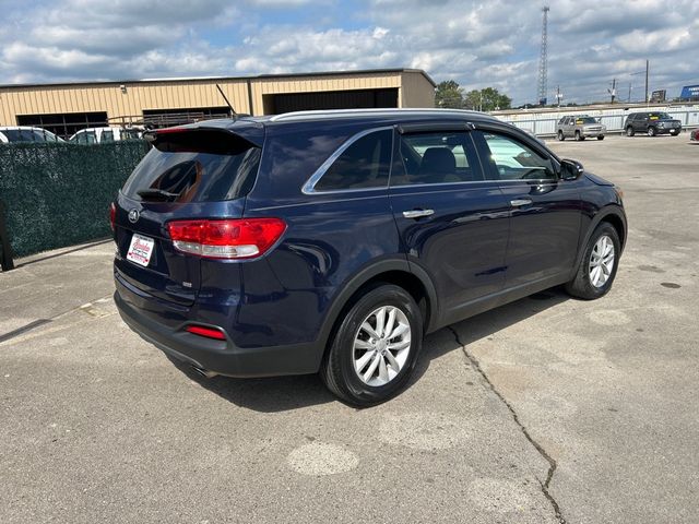 2017 Kia Sorento L FWD - 22929746 - 3