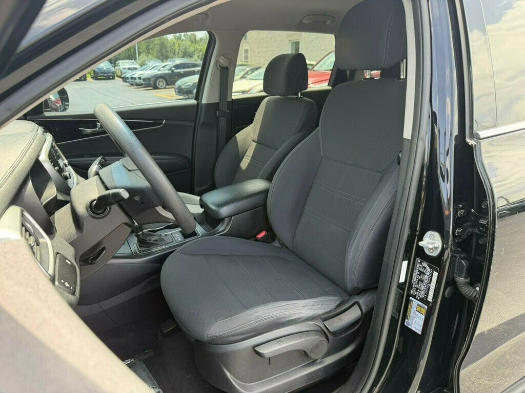 2017 Kia Sorento LX AWD - 23044976 - 14