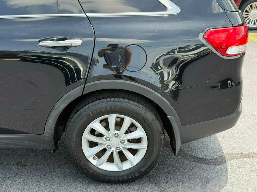 2017 Kia Sorento LX AWD - 23044976 - 36