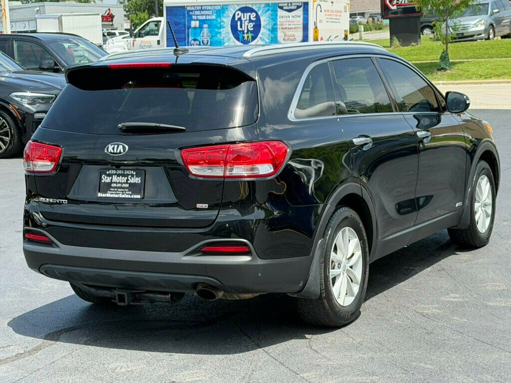 2017 Kia Sorento LX AWD - 23044976 - 8