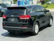 2017 Kia Sorento LX AWD - 23044976 - 8
