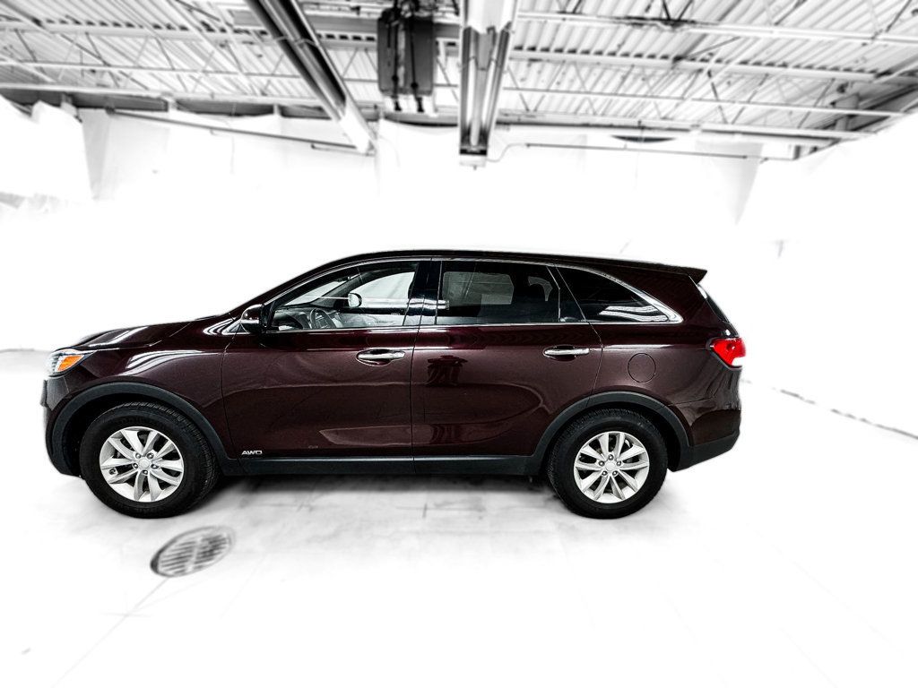 2017 Kia Sorento LX AWD - 22858008 - 2