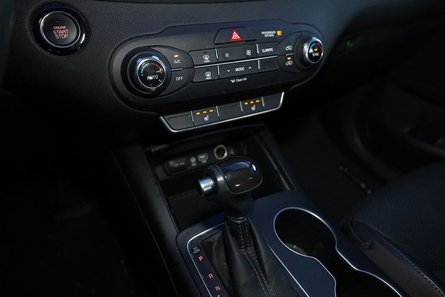 2017 KIA SORENTO LX FWD - 23064180 - 28