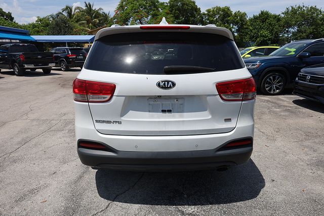 2017 KIA SORENTO LX FWD - 23064180 - 8