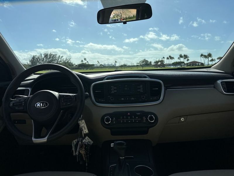 2017 Kia Sorento LX FWD - 22989058 - 13
