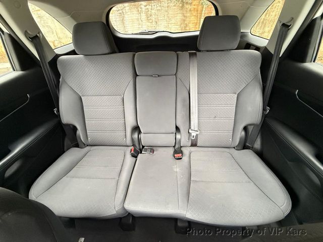 2017 Kia Sorento LX FWD - 22987482 - 13