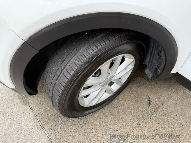 2017 Kia Sorento LX FWD - 22987482 - 21