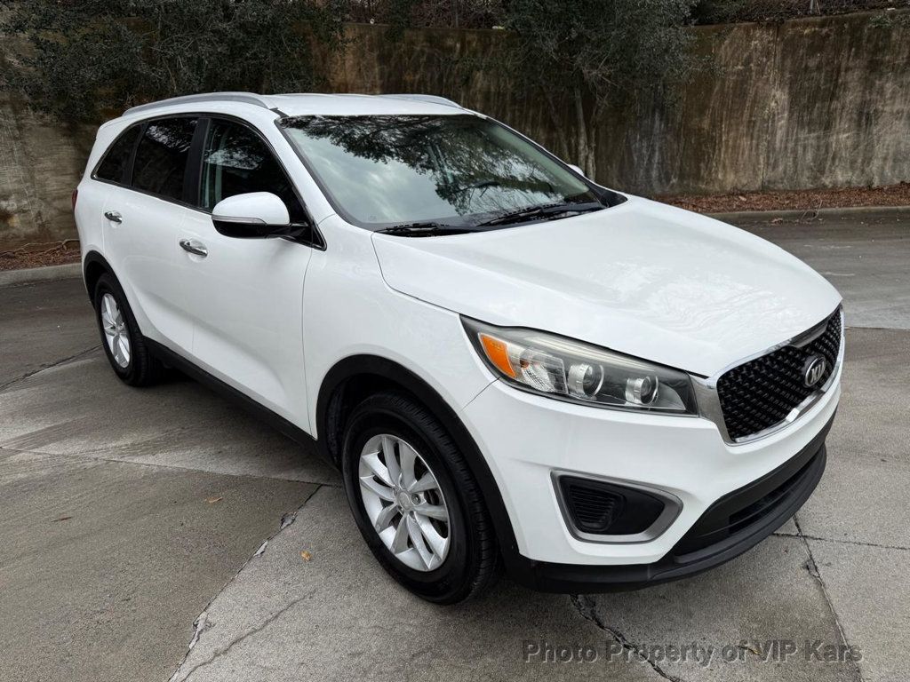 2017 Kia Sorento LX FWD - 22987482 - 2
