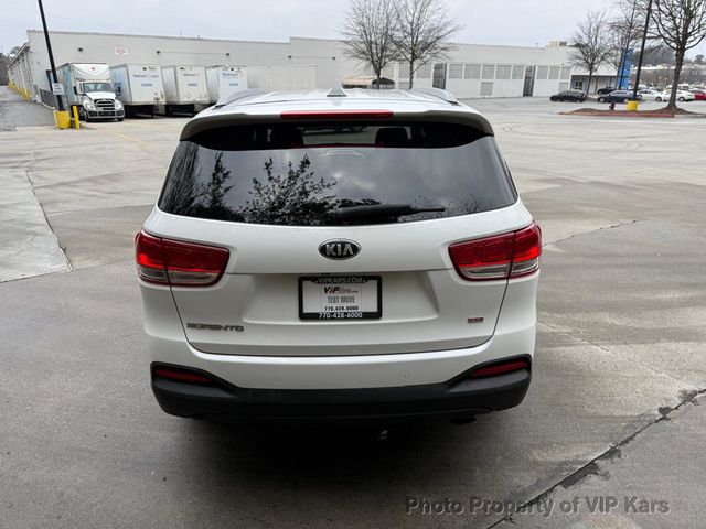 2017 Kia Sorento LX FWD - 22987482 - 3
