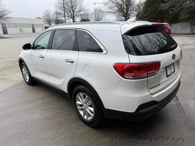 2017 Kia Sorento LX FWD - 22987482 - 5