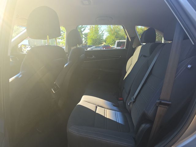 2017 Kia Sorento LX FWD - 23058186 - 9