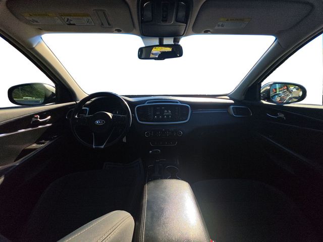2017 Kia Sorento LX FWD - 23058186 - 11