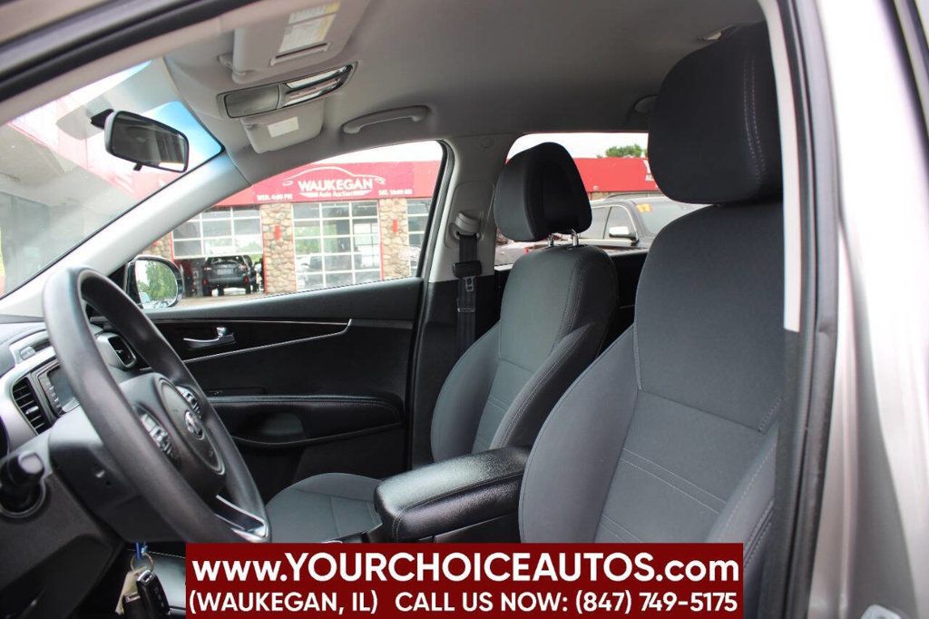 2017 Kia Sorento LX V6 AWD - 22883900 - 10