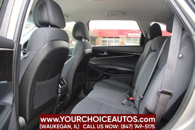 2017 Kia Sorento LX V6 AWD - 22883900 - 11