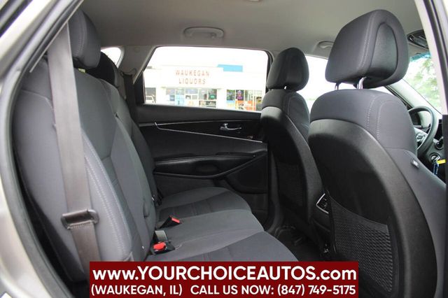2017 Kia Sorento LX V6 AWD - 22883900 - 13