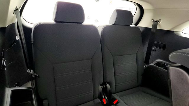 2017 Kia Sorento LX w/ Convenience Package & 3rd Row Seats - 22992776 - 21