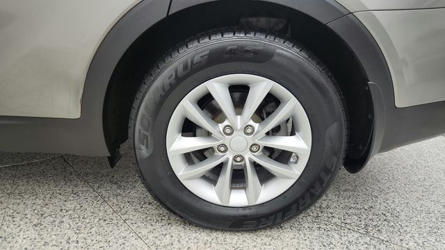 2017 Kia Sorento LX w/ Convenience Package & 3rd Row Seats - 22992776 - 27