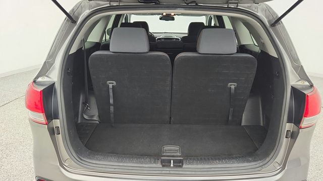 2017 Kia Sorento LX w/ Convenience Package & 3rd Row Seats - 22992776 - 39