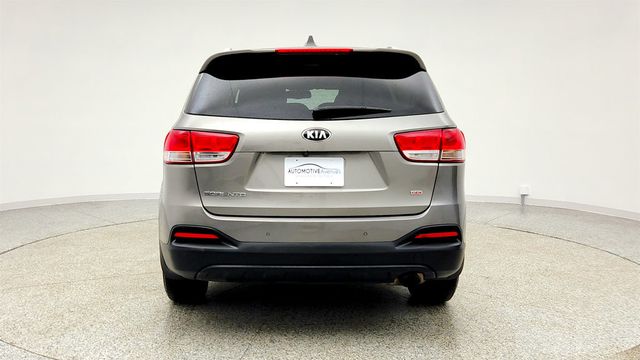 2017 Kia Sorento LX w/ Convenience Package & 3rd Row Seats - 22992776 - 5