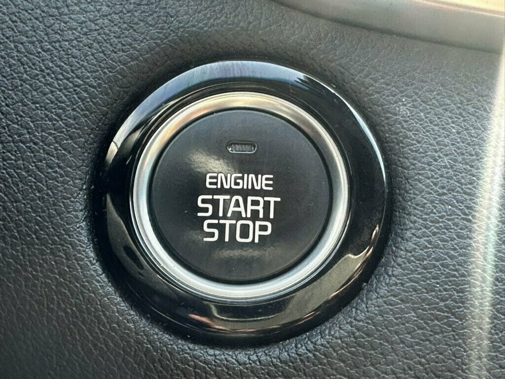 2017 Kia Sorento SX V6 AWD - 23074403 - 30