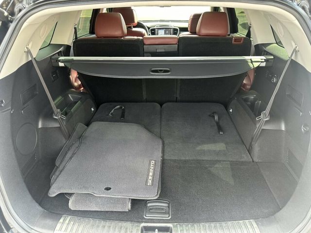 2017 Kia Sorento SX V6 AWD - 23074403 - 43
