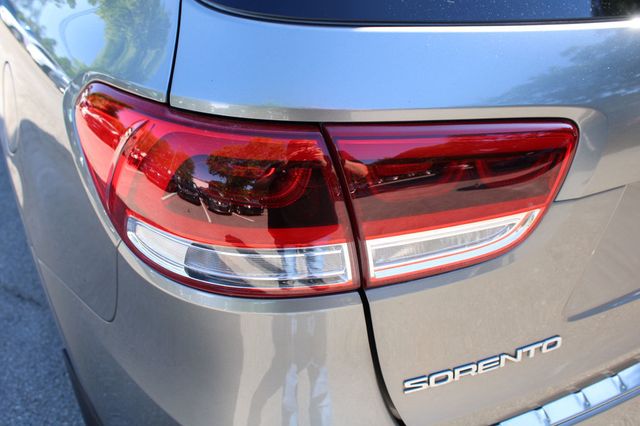 2017 Kia Sorento SX V6 FWD - 23027980 - 9