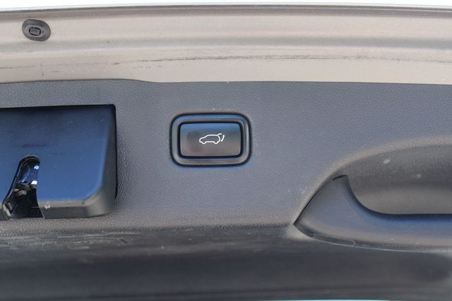 2017 Kia Sorento SX V6 FWD - 23027980 - 30